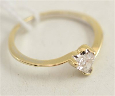 Lot 402 - An 18ct white gold heart shaped diamond solitaire ring, estimated diamond weight 0.30ct...