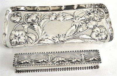 Lot 478 - A silver tray, decorated in repousse with flowers, William Comyns, 1901, and a similar pen box,...