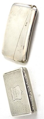 Lot 488 - A silver snuff box (lid seized) and a silver card case