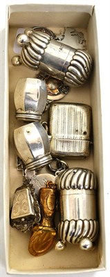 Lot 559 - Assorted small silver including two pairs of pepperettes, silver medals, a vesta, a vinaigrette...