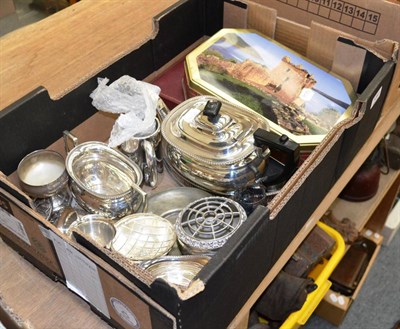 Lot 1093 - Assorted silver plate and spoons etc