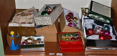 Lot 323 - Assorted Christmas baubles, decorations etc