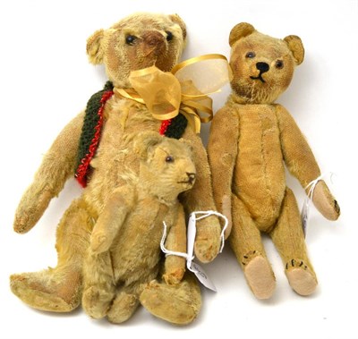 Lot 398 - Circa 1905 yellow mohair small Steiff teddy bear with jointed body, humped back, brown stitched...