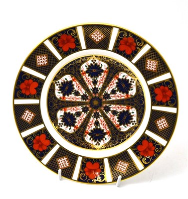 Lot 402 - A Royal Crown Derby Imari plate, pattern no. 1128