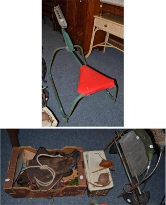 Lot 1100 - A clay pigeon trap and assorted falconry equipment including a tracker (made in Finland),...