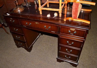 Lot 1315 - Reproduction double pedestal desk