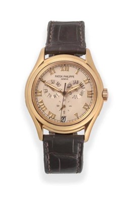 Lot 155 - A Fine 18ct Yellow Gold Automatic Annual Calendar Centre Seconds Wristwatch with 24 Hour...