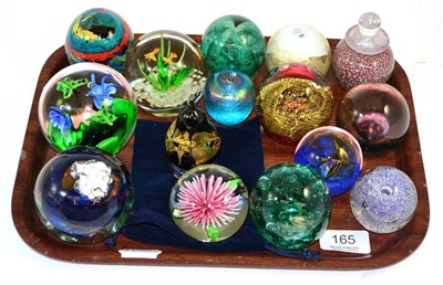 Lot 165 - A collection of paperweights on a small tray
