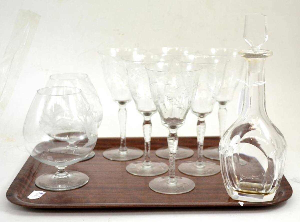 Lot 171 - A tray of glass including etched wine glasses, a decanter etc