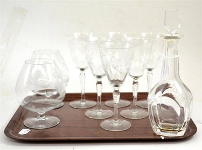 Lot 171 - A tray of glass including etched wine glasses, a decanter etc