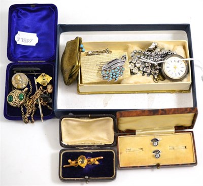 Lot 221 - A fob watch, a bar brooch (cased), assorted other jewellery including brooches, paste...