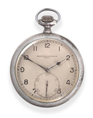 Lot 172 - A Silver Military Deck Watch, signed Vacheron & Constantin, Geneve, circa 1939, lever movement...