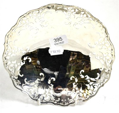 Lot 395 - A silver dish with pierced edge, Sheffield 1937