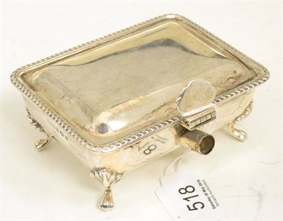 Lot 518 - A silver chafing dish with no handle