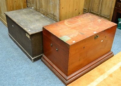 Lot 1038 - Victorian pine blanket box and another (2)