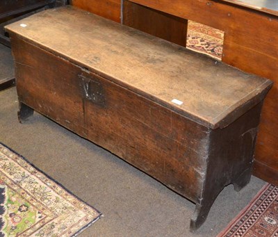 Lot 1397 - An 18th century oak kist