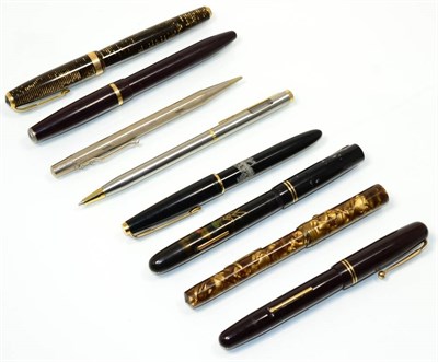 Lot 152 - A group of fountain and other pens including Parker; a Japanese lacquer example etc
