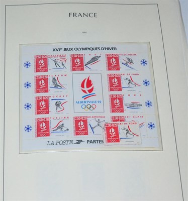 Lot 257 - France. A 1962 to 2001 mint and used collection on loose Lighthouse hingeless pages. Includes M/Ss