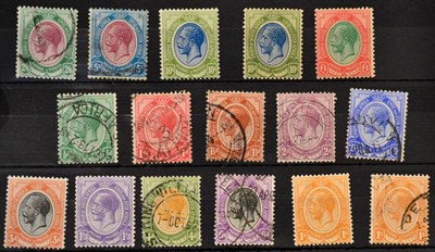 Lot 408 - South Africa. 1913 to 1924 mixed set (less 3d ultramarine). Includes 10s (2) mint and £1 unmounted