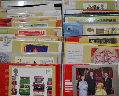 Lot 215 - Great Britain Collection of Presentation packs from early 1980s to 2002 with some corresponding PHQ