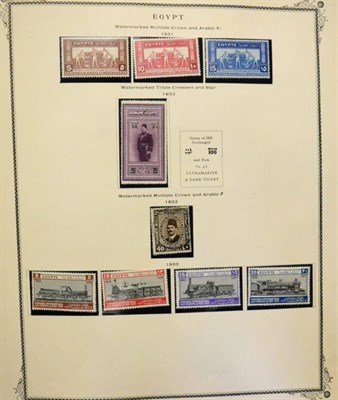 Lot 295 - Egypt. A 1906 to 1967 mint and used collection. Better include 1921 Postage Due set mint; 1924...