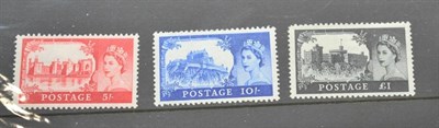 Lot 1093 - Great Britain. 1959 High values mint. De Le Rue printing, lightly mounted. Pulled perfs on 10s,...