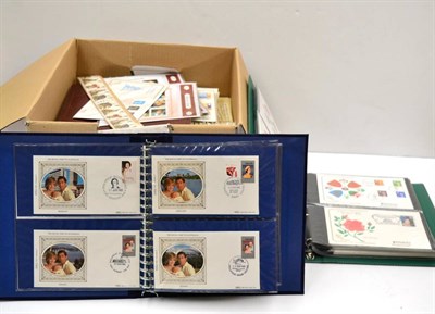 Lot 3 - Great Britain. Two boxes of all sorts