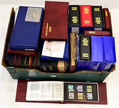 Lot 53 - British Commonwealth, mainly mint in twelve stockbooks. Includes Cayman Islands, Trinidad and...