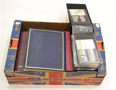 Lot 398 - Great Britain. A collection of Presentation Packs majority from the 1970's to the beginning of...