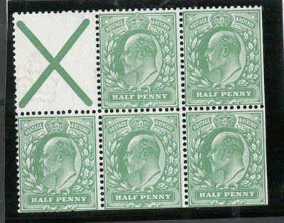 Lot 350 - Great Britain. 1911 1/2d dull green unmounted booklet pane of five plus St Andrews cross label....