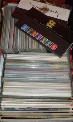 Lot 488 - Great Britain. A collection of Presentation packs with values to £10. Includes1994 Postage...