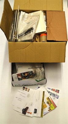 Lot 22 - A Large Carton housing an accumulation of mainly Great Britain in stockbooks, albums and loose....