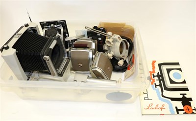 Lot 2271 - Linhof Super Technika IV Camera with Schneider-Kreuznach Xenar f3.5 105mm lens; Linhof Color...