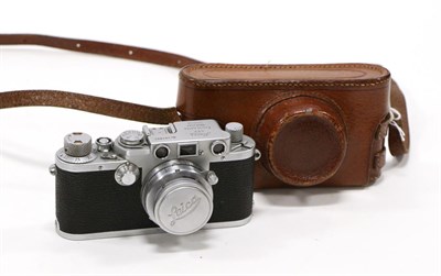 Lot 5207 - Leica IIIf Camera no.557892, with Leitz Wetzlar Summar f2 50mm lens, in leather case