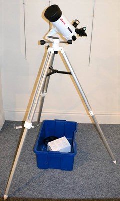 Lot 153 - Vixen 110L Reflecting Telescope D=110mm, f=1035mm, white finish with tripod and accessories