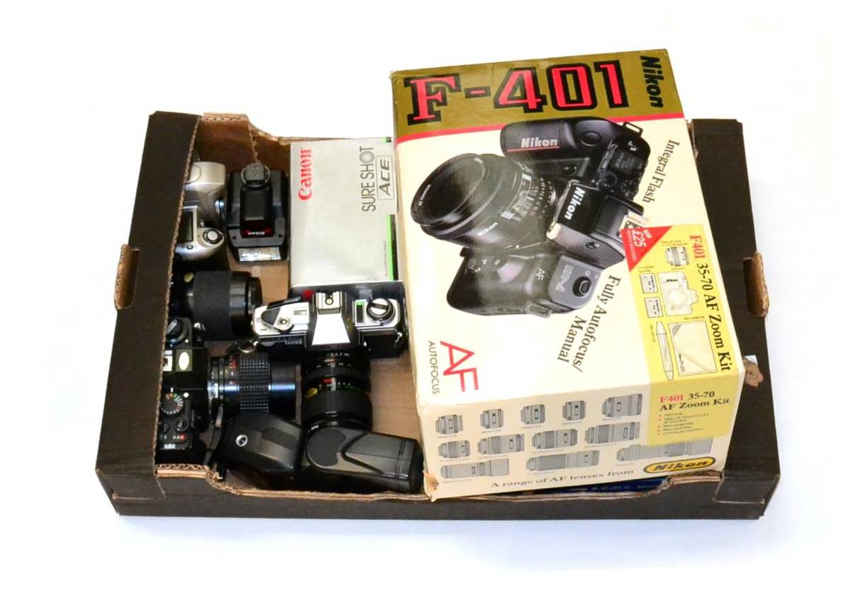 Lot 282 - Nikon F401 Camera with Nikkor f3.3-4.5 35-70mm lens (in original box) together with Minolta...