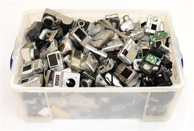 Lot 191 - Various Digital Cameras a box of assorted example (qty)