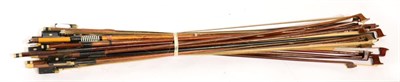 Lot 16 - A Bundle of Mixed Violin Bows, most with ebony frogs