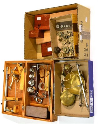 Lot 191 - Cased Balance Made In The Soviet Union (1939-42) with weights 500g-10mg (19, one missing) in fitted