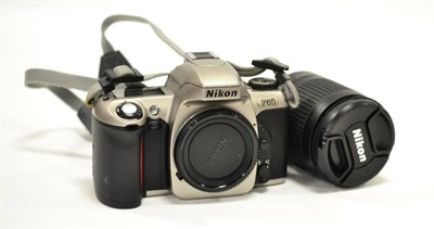 Lot 273 - Nikon D65 Camera Body no.3151816, with Nikkor AF f3.5-5.6, 28-100mm lens; in box for D50 Kit