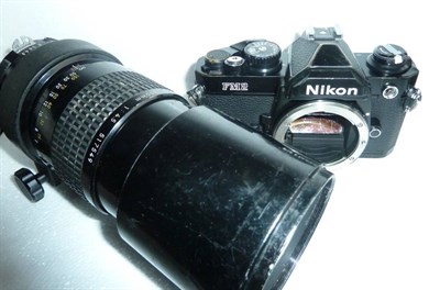 Lot 281 - Nikon FM2 Camera no.778790 with Nikkor f4.5, 300mm lens and a flash