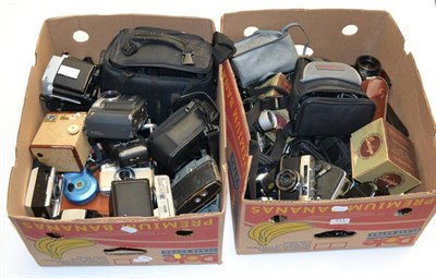 Lot 131 - Various Cameras including a collection of assorted Instamatic, Digital and other models (qty)