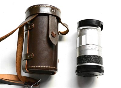 Lot 255 - Leitz Wetzlar Elmarit f2.8, 90mm Lens No.1917487 with bayonet fit, (in leather case) together...