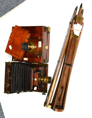 Lot 283 - Thornton Pickard Ruby Half Plate Camera with Taylor, Taylor & Hobson 8x5 RR 9.3"; Brass lens,...