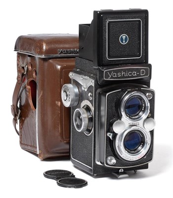 Lot 301 - Yashica D TLR Camera No.D3051299 with Yashikor f3.5, 80mm lens, leather case