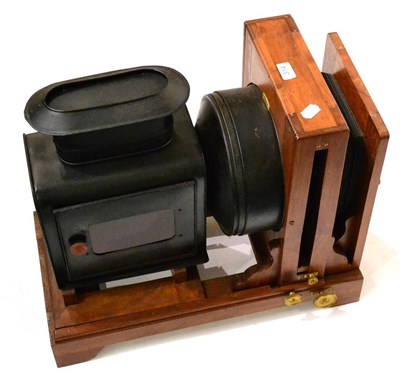 Lot 314 - W Butcher & Sons 'The Record' Enlarger with Carl Zeiss Jena Tessar f4.5, 35mm lens no.77929