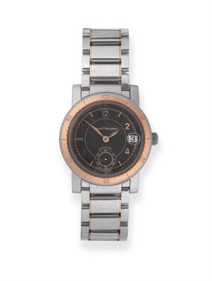 Lot 117 - A Bi-Metal Automatic Calendar Wristwatch, signed Girard Perregaux, ref: 7750, circa 2000, lever...