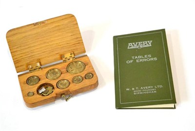 Lot 55 - Avery Set Of Circular Brass Weights 1oz, 1/2oz, 2x1/4oz, 2 Dram, 1 Dram and 1/2 Dram and seven...