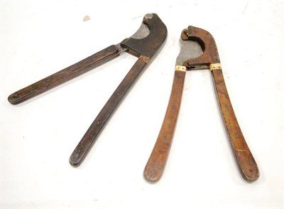 Lot 139 - Horse Tail Dockers a pair, one by Arnold (London), these where originally sold as surplus stock...