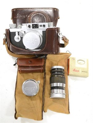 Lot 221 - Leica IIIg Camera (1959) no.956002 with screw-fit Leitz Elmar f2.8, 50mm lens no.1625408, in makers